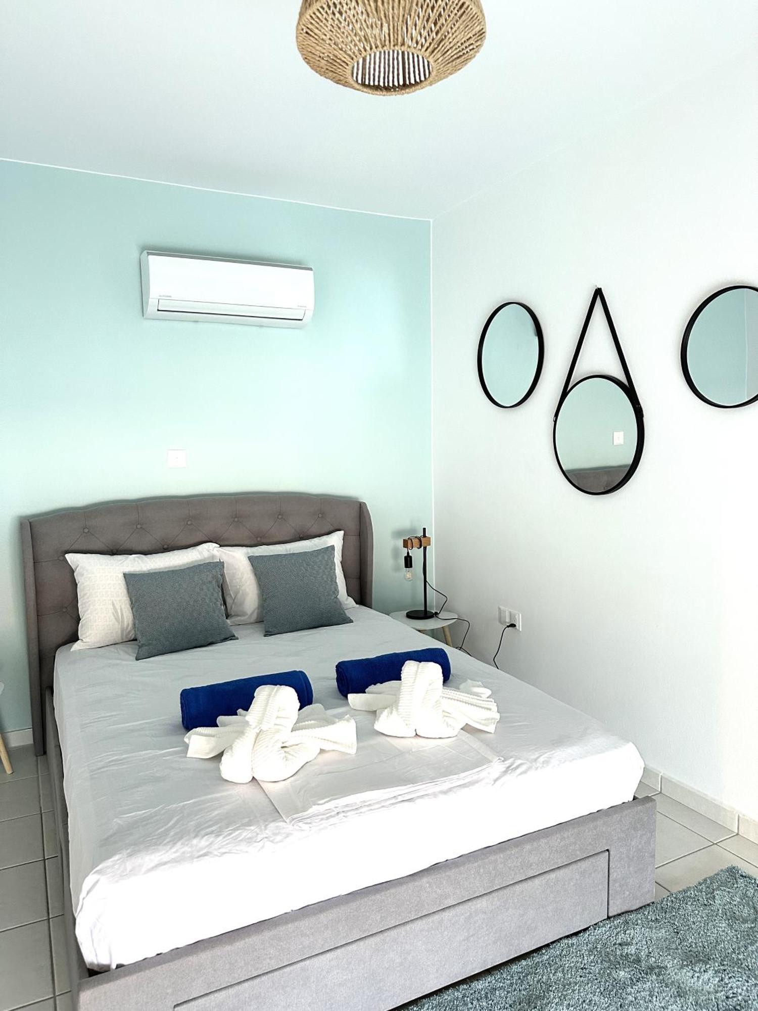 H&O Golden Sun Suite Pafos Zewnętrze zdjęcie